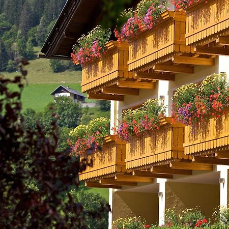 Family & Sporthotel Kaerntnerhof Bad Kleinkirchheim Exteriér fotografie