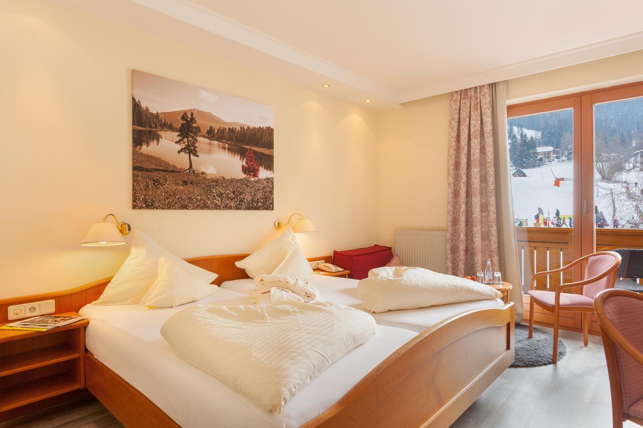 Family & Sporthotel Kaerntnerhof Bad Kleinkirchheim Exteriér fotografie